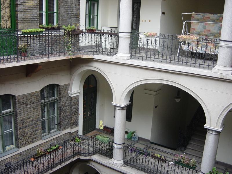 Ringavenue Apartments Будапеща Екстериор снимка